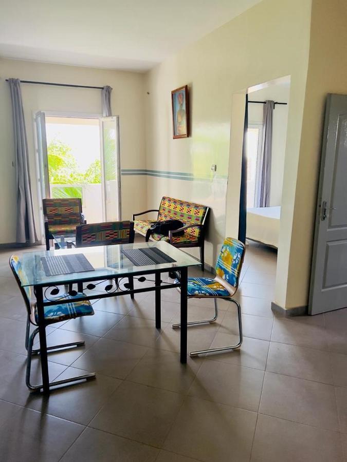 טובב דיאלו Residence Marie France Mendy מראה חיצוני תמונה