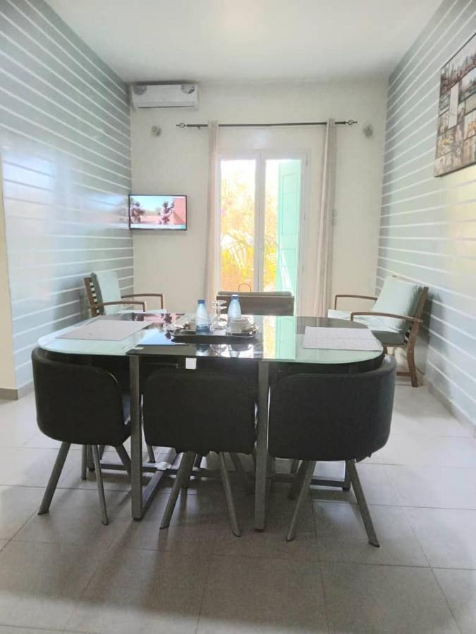 טובב דיאלו Residence Marie France Mendy מראה חיצוני תמונה