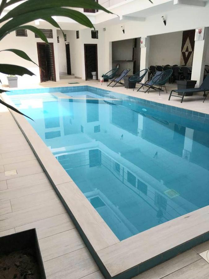 טובב דיאלו Residence Marie France Mendy מראה חיצוני תמונה