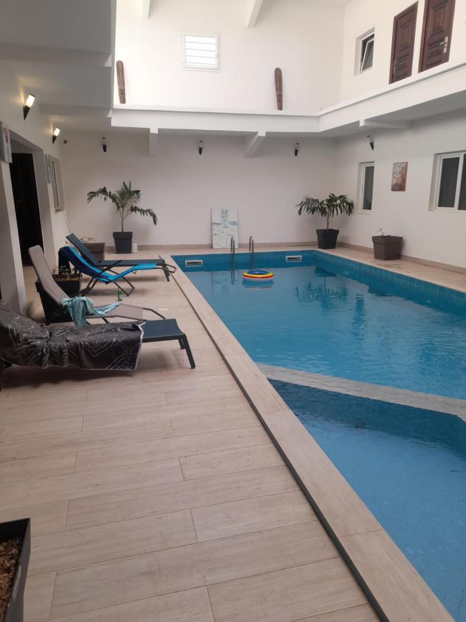 טובב דיאלו Residence Marie France Mendy מראה חיצוני תמונה