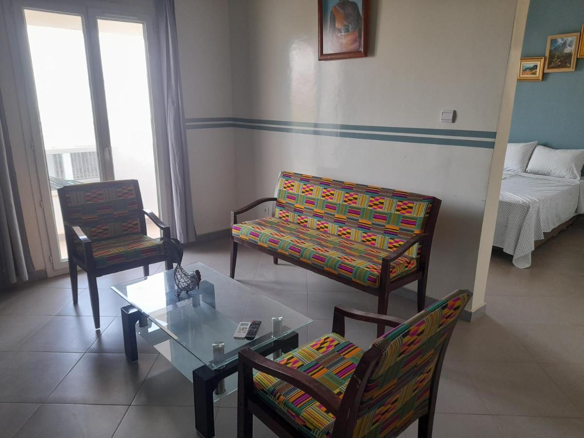 טובב דיאלו Residence Marie France Mendy מראה חיצוני תמונה