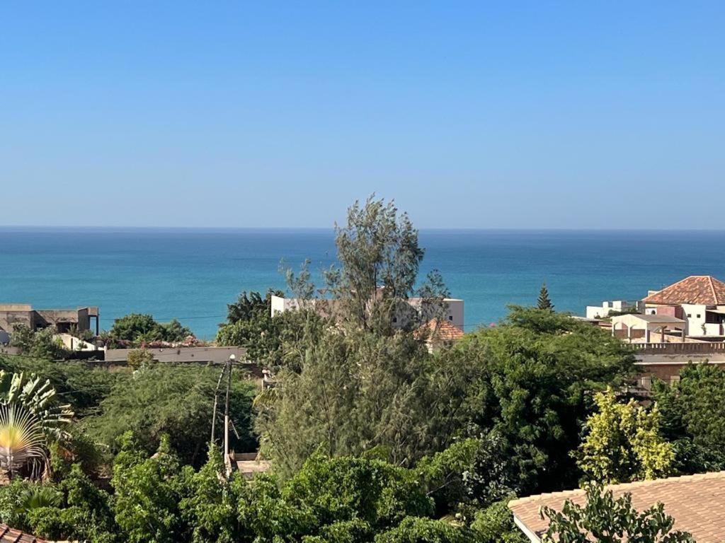 טובב דיאלו Residence Marie France Mendy מראה חיצוני תמונה