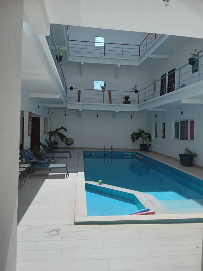 טובב דיאלו Residence Marie France Mendy מראה חיצוני תמונה
