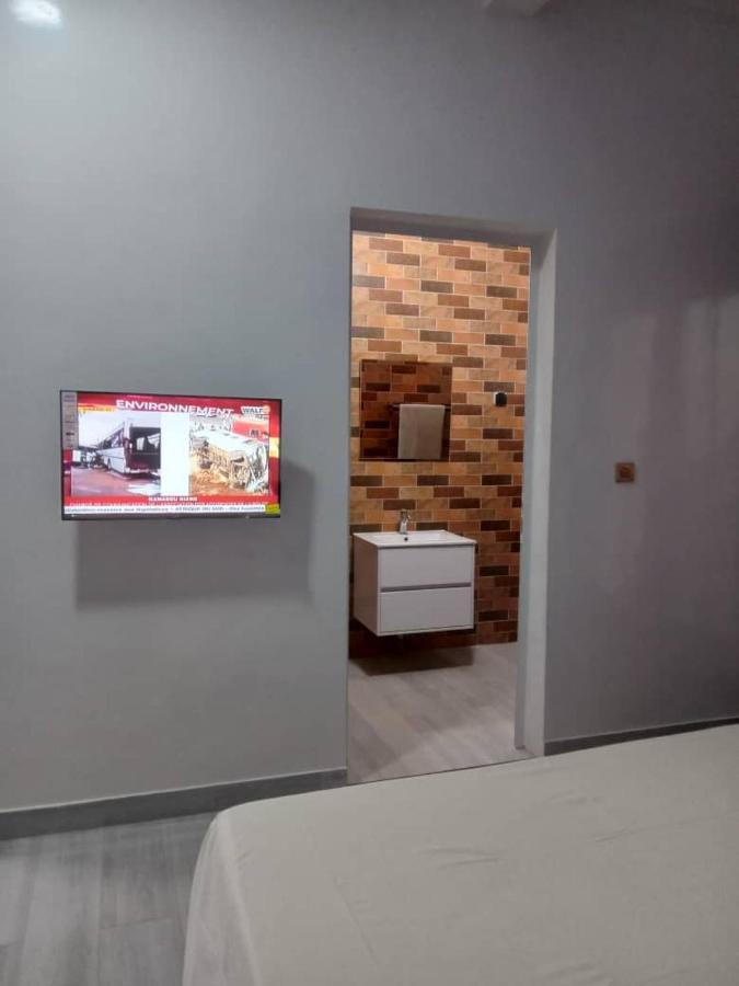 טובב דיאלו Residence Marie France Mendy מראה חיצוני תמונה